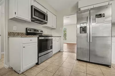 8311 Lime Springs Drive, Houston, TX 77095 - Photo 7