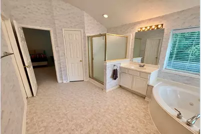 2119 Stoneycreek Park, Conroe, TX 77385 - Photo 15