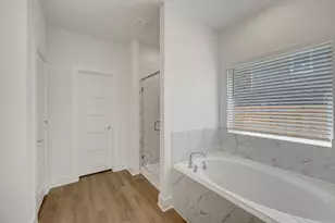 1807 Sleeping Hls Dr, Rosenberg, TX 77471 - Photo 33