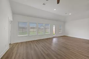 1807 Sleeping Hls Dr, Rosenberg, TX 77471 - Photo 25