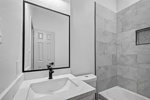 1522 New Cedars Dr, Houston, TX 77062 - Photo 11