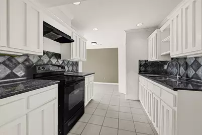 22831 Millgate Drive, Spring, TX 77373 - Photo 17