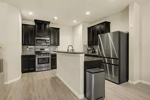 6520 Gillock Mdw Ln, Houston, TX 77048 - Photo 9