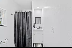 12918 Peggys Ln, Houston, TX 77015 - Photo 7
