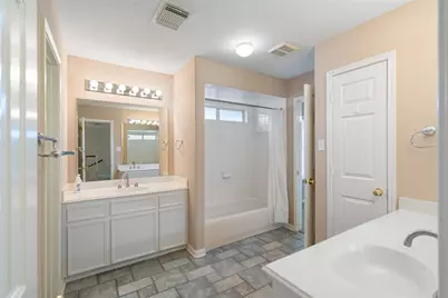 2829 Fairway Drive, Friendswood, TX 77546 - Photo 33