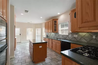 2829 Fairway Drive, Friendswood, TX 77546 - Photo 11