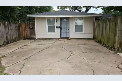 5603 Northridge Drive, Houston, TX 77033 - Photo 1