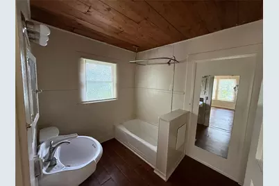 2812 Angier Road, Huntsville, TX 77340 - Photo 5