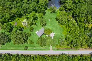 285 County Rd 388, Cleveland, TX 77328 - Photo 23