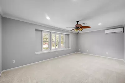 30 Village Knoll Place, The Woodlands, TX 77381 - Photo 13