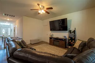 10204 Jewel Ct, Conroe, TX 77385 - Photo 9