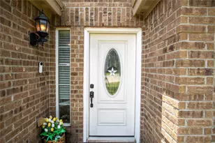 10204 Jewel Ct, Conroe, TX 77385 - Photo 5