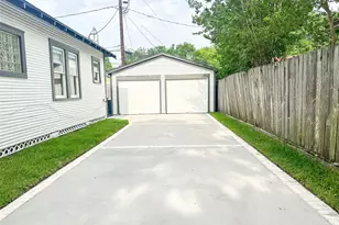 4006 Oakridge St, Houston, TX 77009 - Photo 25