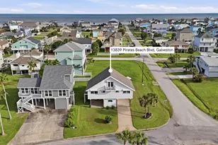 13839 Pirates Beach Blvd, Galveston, TX 77554 - Photo 39