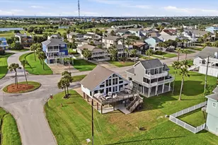 13839 Pirates Beach Blvd, Galveston, TX 77554 - Photo 43