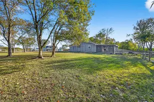 1910 Duncan Dr, Oyster Creek, TX 77541 - Photo 35