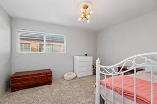 2101 Fountain View Dr, Houston, TX 77057 - Photo 21