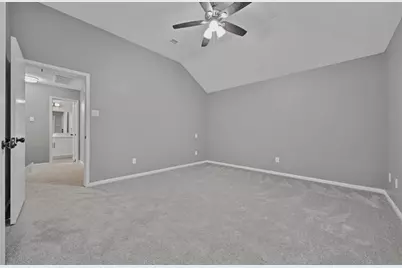 10503 Timberloch Drive, Houston, TX 77070 - Photo 13