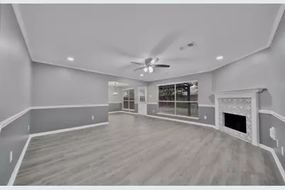 10503 Timberloch Drive, Houston, TX 77070 - Photo 7