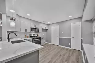 10503 Timberloch Dr, Houston, TX 77070 - Photo 9