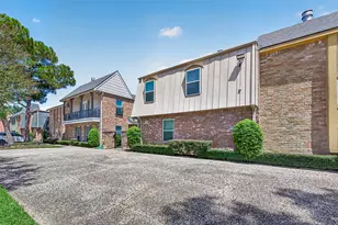 5524 Beverly Hill St, Houston, TX 77056 - Photo 3