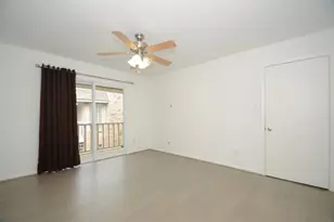 5524 Beverly Hill St, Houston, TX 77056 - Photo 31