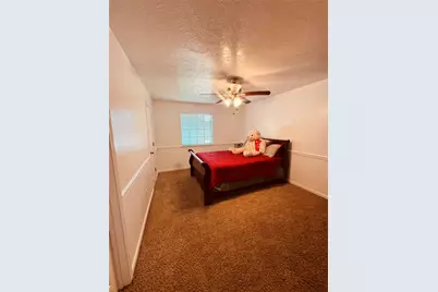 11306 Lovebird Lane, Houston, TX 77067 - Photo 19