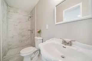 538 Pecan Dr, South Houston, TX 77587 - Photo 13