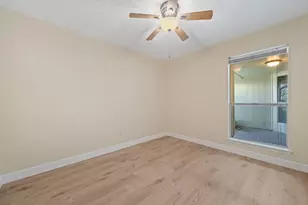 3819 Deerbrook Dr, Houston, TX 77339 - Photo 15