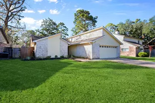 3819 Deerbrook Dr, Houston, TX 77339 - Photo 23