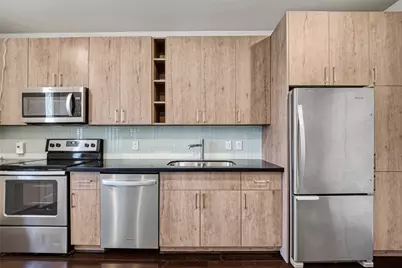 2401 Crawford Street #B209, Houston, TX 77004 - Photo 15