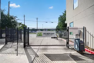 2401 Crawford St, Houston, TX 77004 - Photo 39