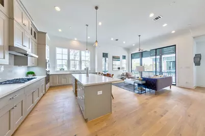1004 Lamelia Lane, Houston, TX 77008 - Photo 3