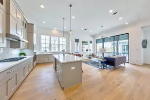 1004 Lamelia Ln, Houston, TX 77008 - Photo 5