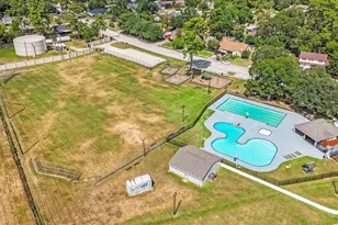 23806 Spring Way Dr, Spring, TX 77373 - Photo 41