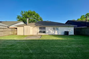 2406 Whitman Way Dr, Friendswood, TX 77546 - Photo 23