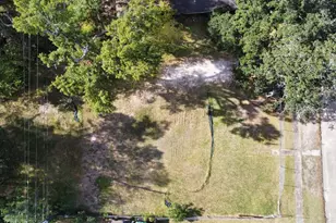 6147 Reamer St, Houston, TX 77074 - Photo 3