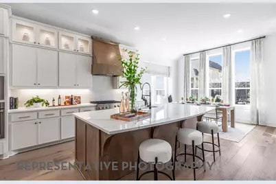 12234 Valencia Boulevard, Mont Belvieu, TX 77523 - Photo 9