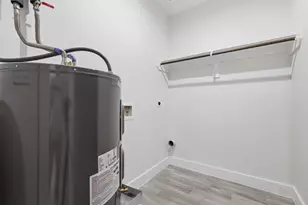 9925 Fillmore St, Houston, TX 77029 - Photo 9