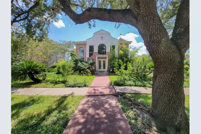 5437 Loch Lomond Drive, Houston, TX 77096 - Photo 1