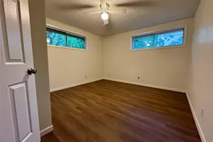 4039 Erby St, Houston, TX 77087 - Photo 9