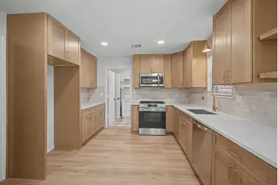 34 Brushwood Court, The Woodlands, TX 77380 - Photo 19