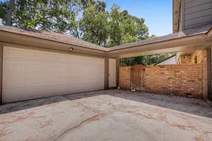34 Brushwood Ct, The Woodlands, TX 77380 - Photo 17