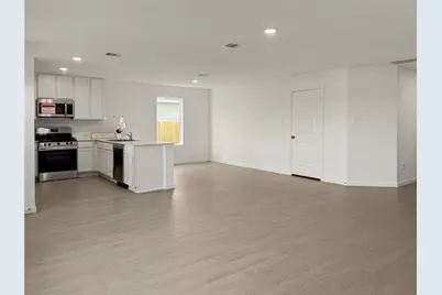 12430 Wild Strawberry Road, Houston, TX 77038 - Photo 5