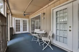 5005 Georgi Ln, Houston, TX 77092 - Photo 17