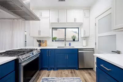 1305 Blodgett Street, Houston, TX 77004 - Photo 33