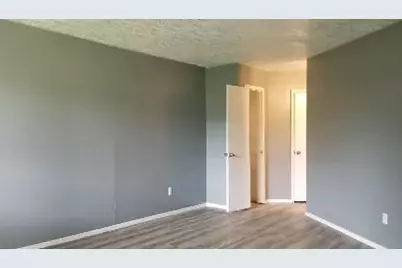 16727 Lost Quail Drive, Houston, TX 77489 - Photo 9