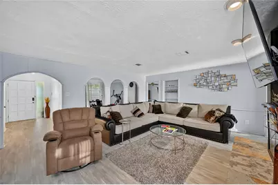 8111 Ivan Reid Drive, Houston, TX 77040 - Photo 15