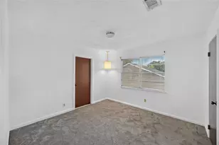 8111 Ivan Reid Dr, Houston, TX 77040 - Photo 31
