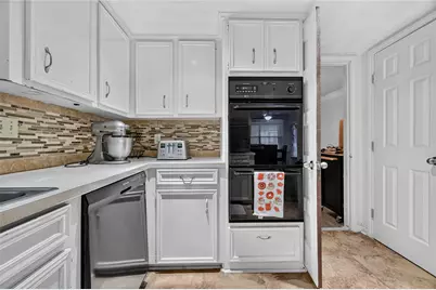 8111 Ivan Reid Drive, Houston, TX 77040 - Photo 11